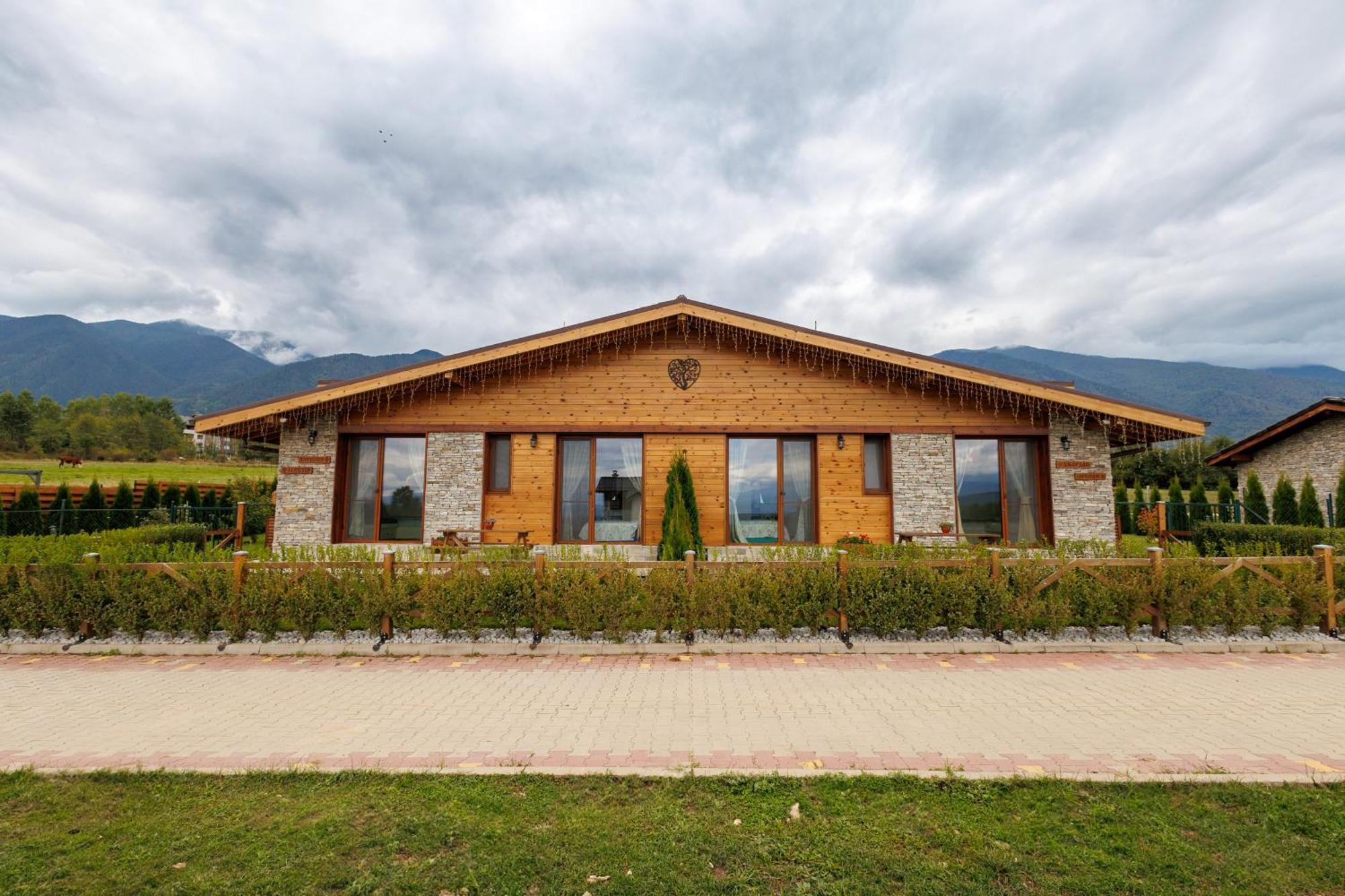 Mountain Villa Aleksia- With Jacuzzi Razłog Zewnętrze zdjęcie